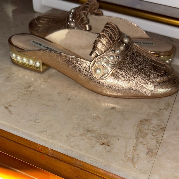 Karl Lagerfeld Women's Metallic Mules with Pearl Accents - Picture 6 of 7